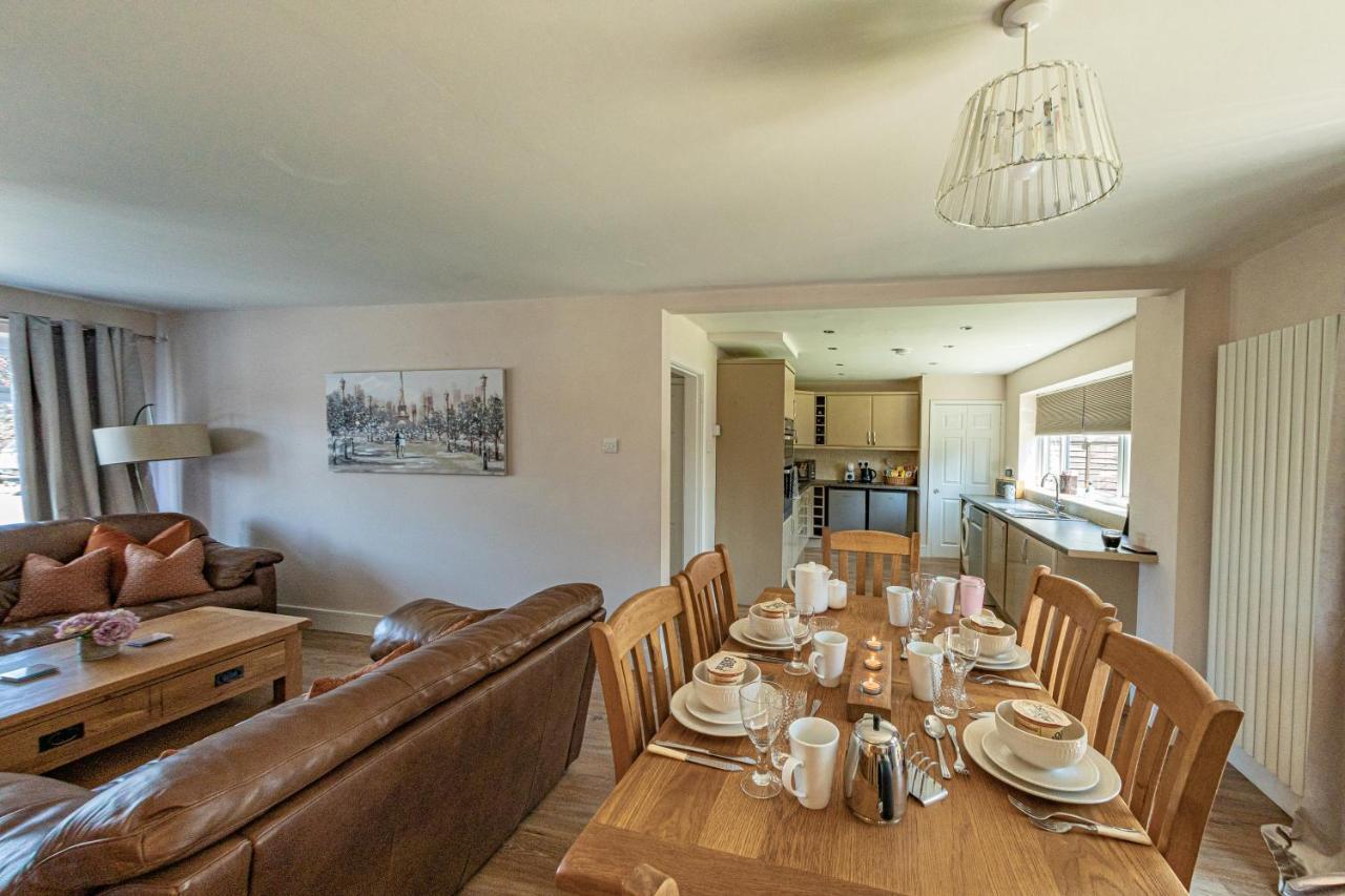 Styche View, Beautiful 4 Bedroom Home Available Маркет Дрейтън Екстериор снимка