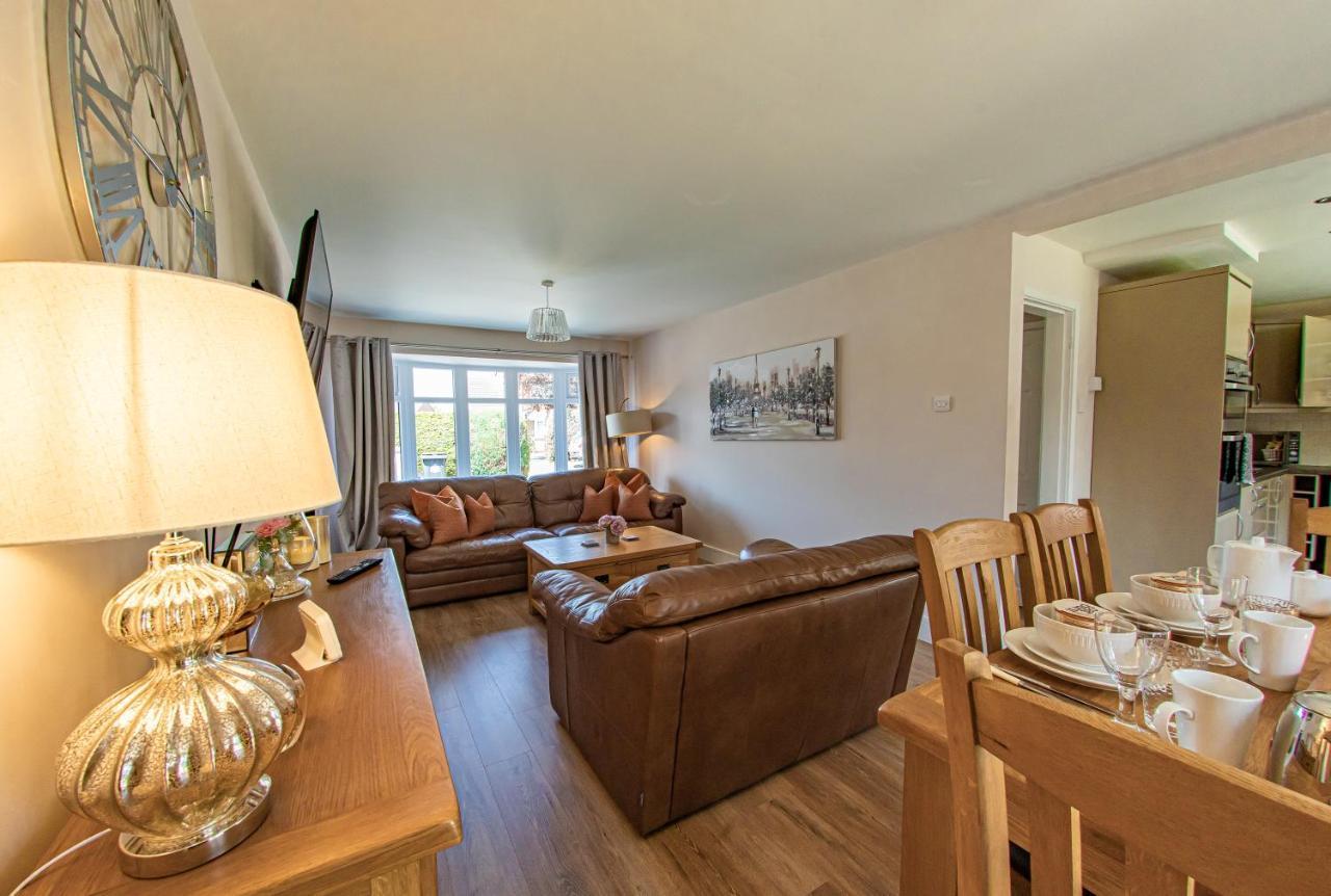 Styche View, Beautiful 4 Bedroom Home Available Маркет Дрейтън Екстериор снимка
